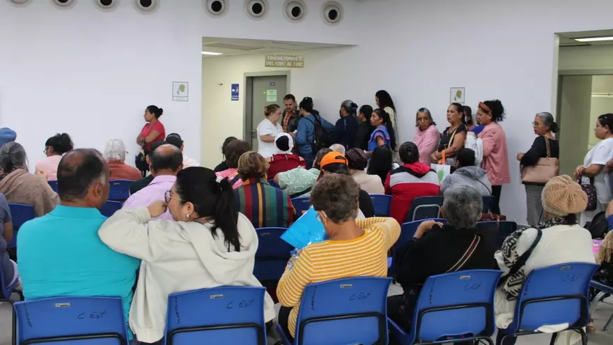 Asegurados asisten a jornadas reducción de mora quirúrgica en Chiriquí