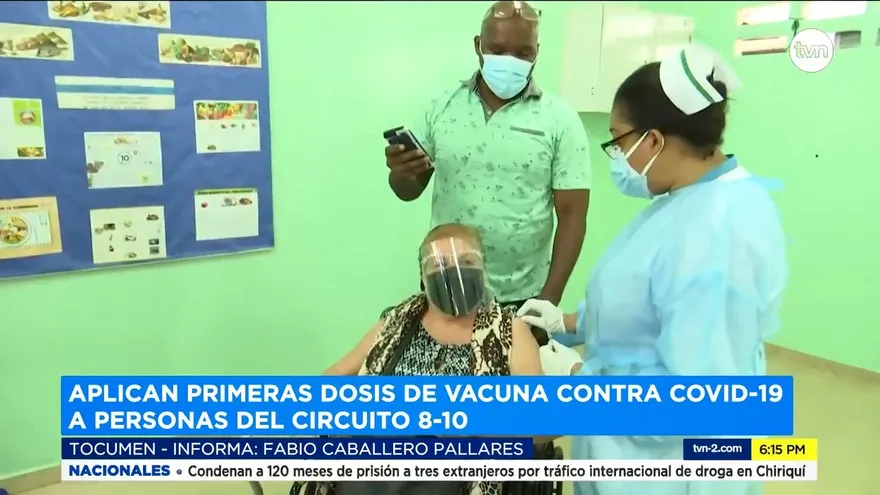 La guerra contra la pandemia llegó al circuito 8-10, aplican primeras dosis de vacunas
