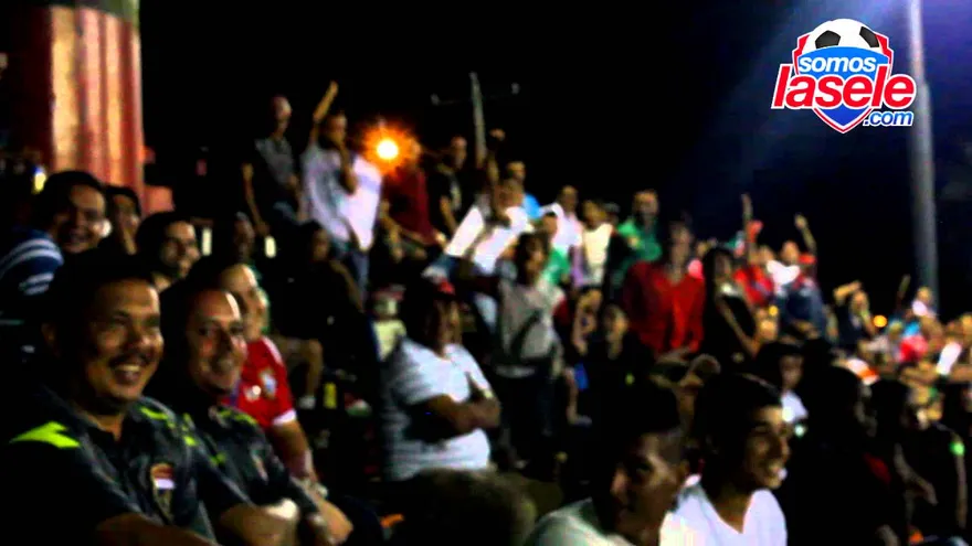 La emoción desde las graderías del Estadio San Cristóbal de David, Chiriquí