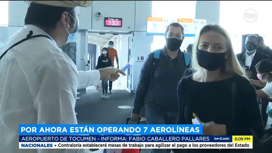 Reanudan los vuelos internacionales