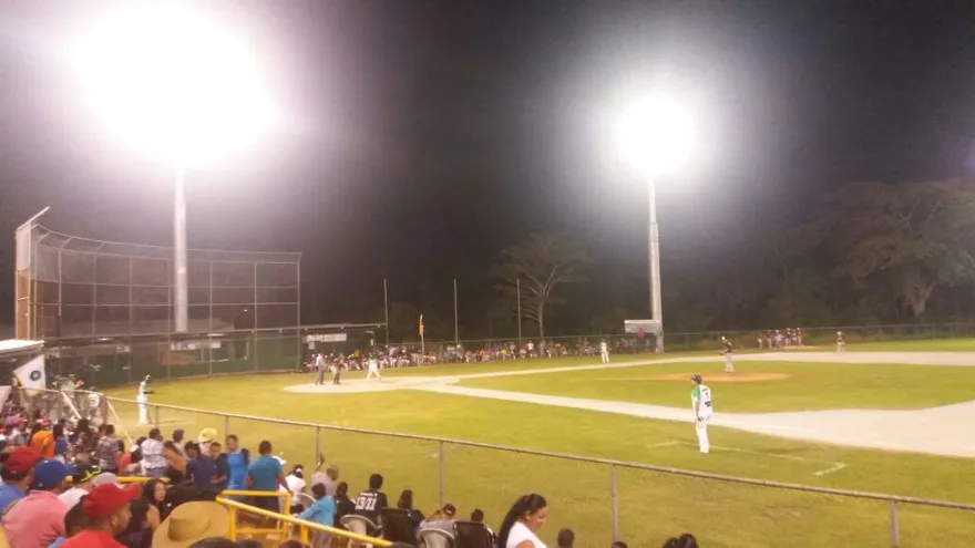 Vista del estadio de Metetí durante el partido de Los Santos y Darién