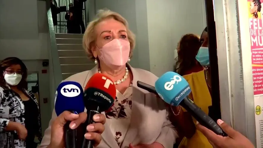 Rectora de la Unachi responde a cuestionamientos