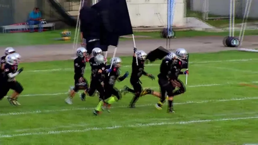 Raiders campeones de categoría Mini en Kiwanis