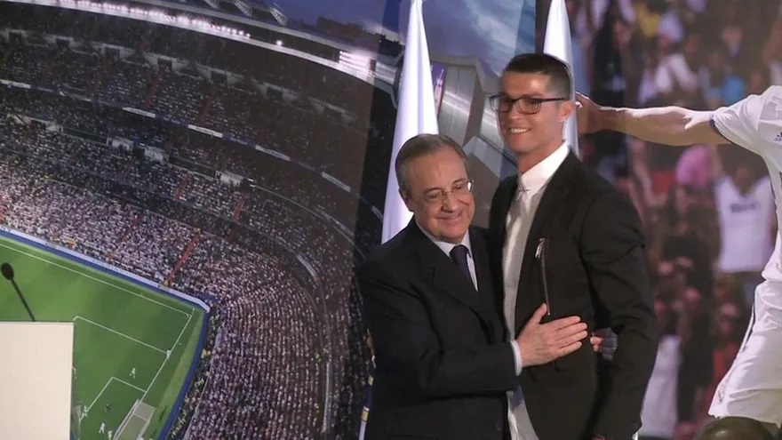 Cristiano Ronaldo amplió contrato con el Real Madrid