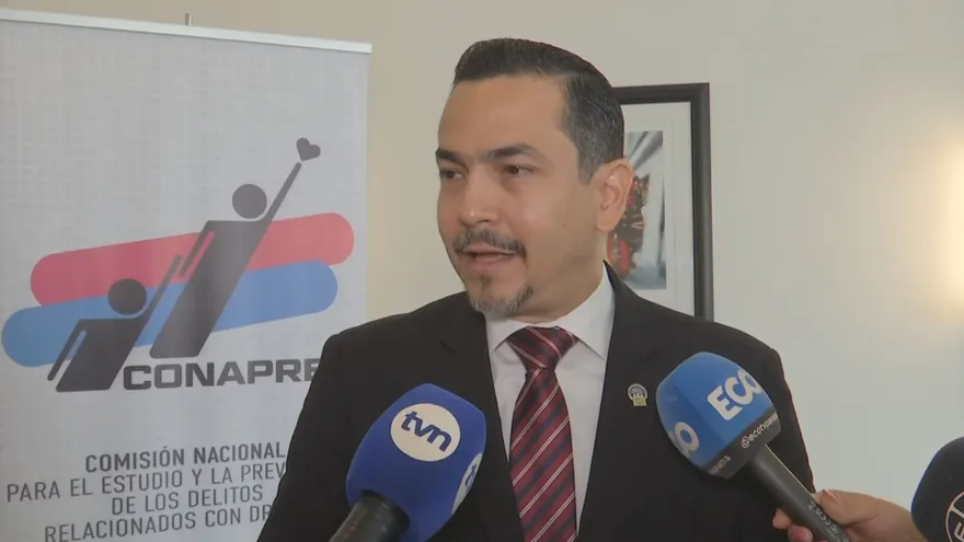 Procurador confirma que investiga la compra de laptops durante la administración de Lucy Molinar