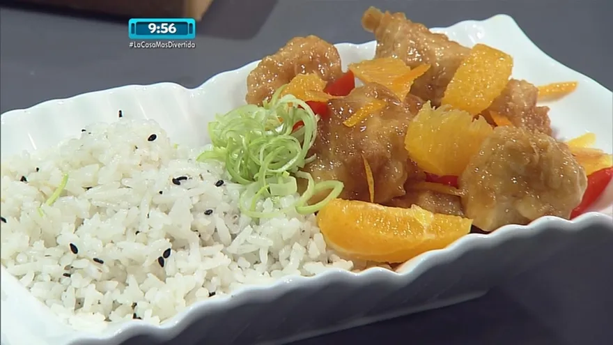 Pollo en salsa de naranja agridulce