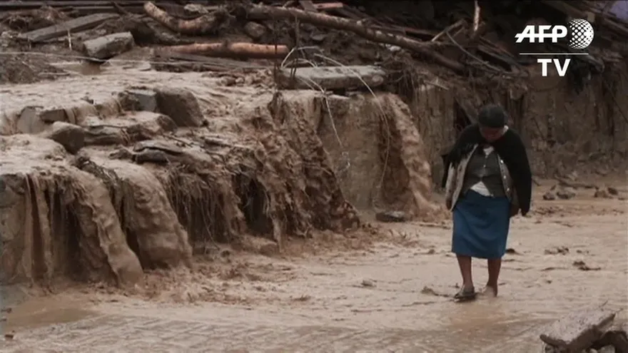 Al menos 40 muertos por deslaves tras paso de Earl por México