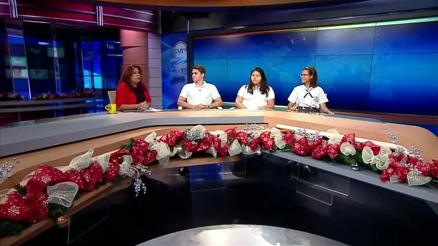 Jóvenes analizan el futuro de la educación panameña