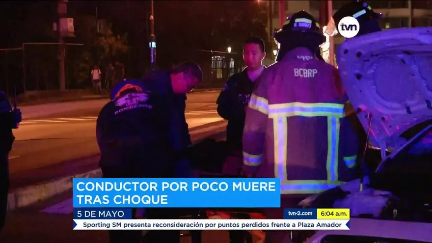 Conductor afectado por accidente de tránsito en Plaza 5 de Mayo