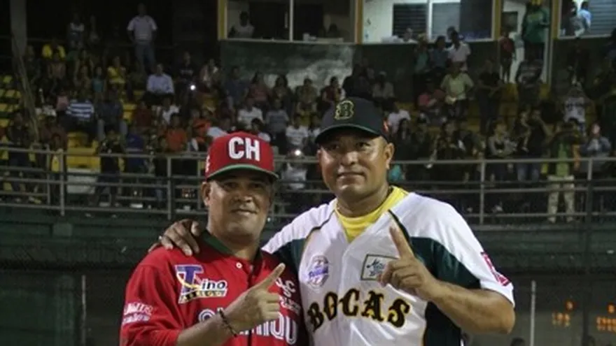 Miguel Gómez (d)  y  Freddy Herrera (i) anunciaron su retiro para el final del torneo mayor de 2016