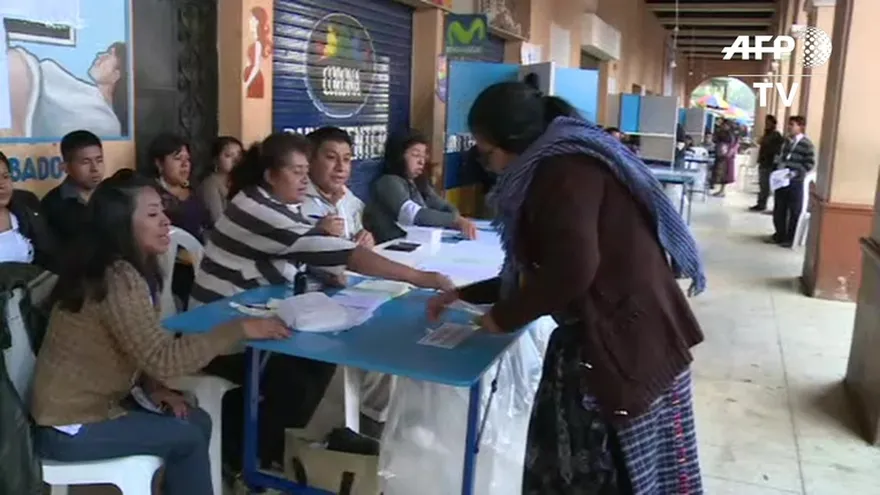 Comienzan elecciones en Guatemala