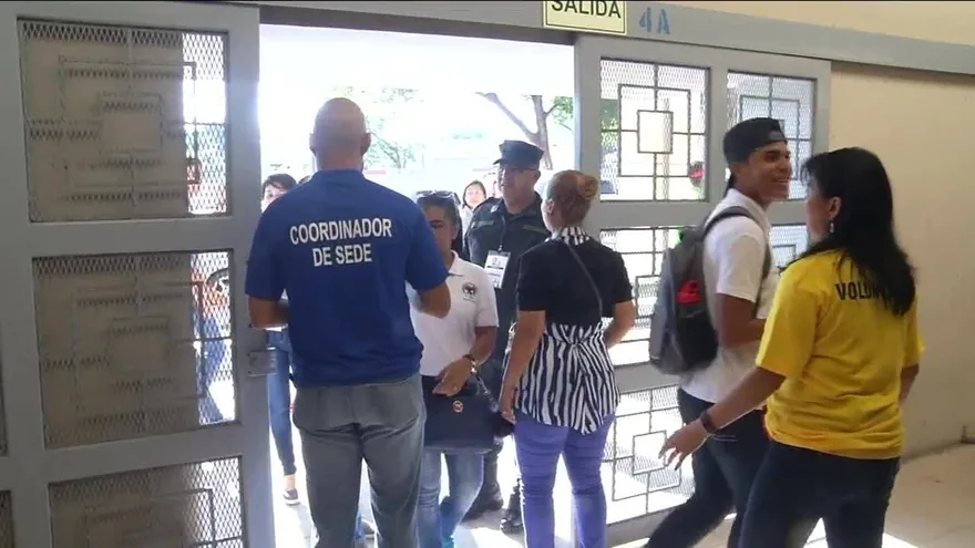 Cientos de panameños asisten a la ceremonia de los Juegos Latinoamericanos