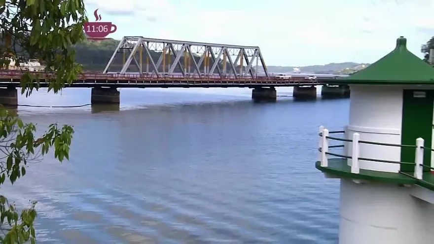 Reportaje en el Canal de Panamá sobre el uso y funcionamiento del agua