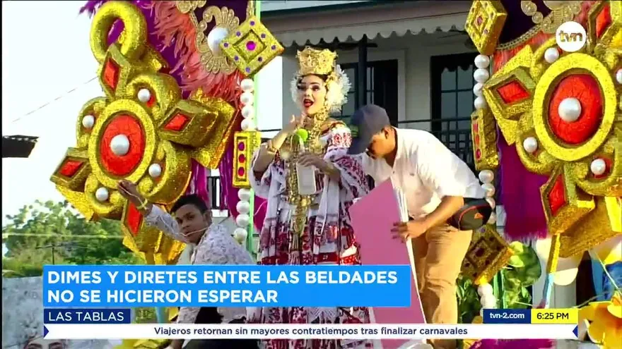 Las Tablas cierra su carnaval con la tradición del Topón de las Reinas