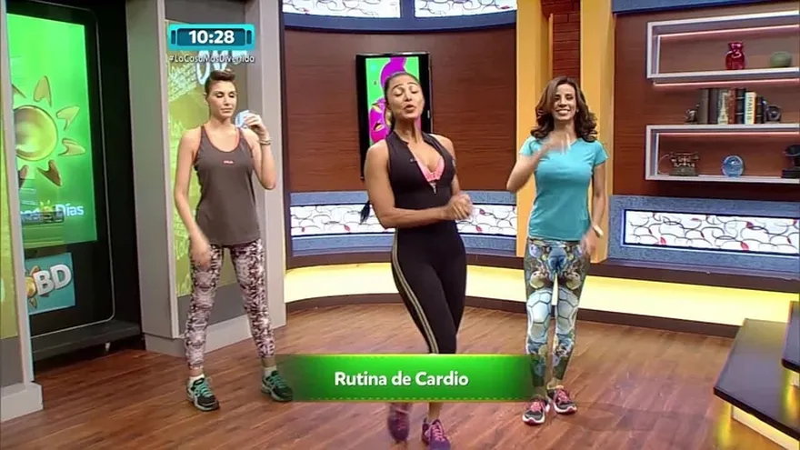 Rutina de ejercicios usando un balón