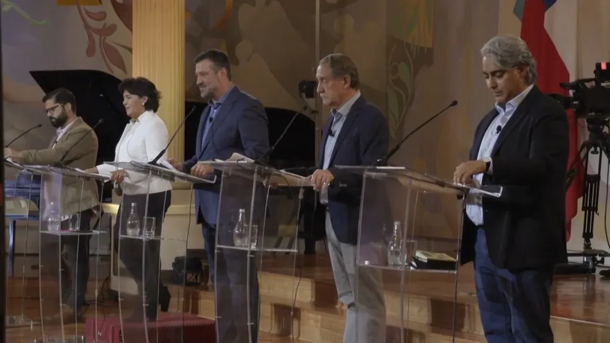 Ciencia, medioambiente y educación centran el debate presidencial en Chile