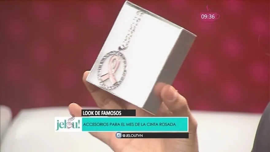 Accesorios bien ¡Cute! para apoyar la campaña de la cinta rosada y celeste