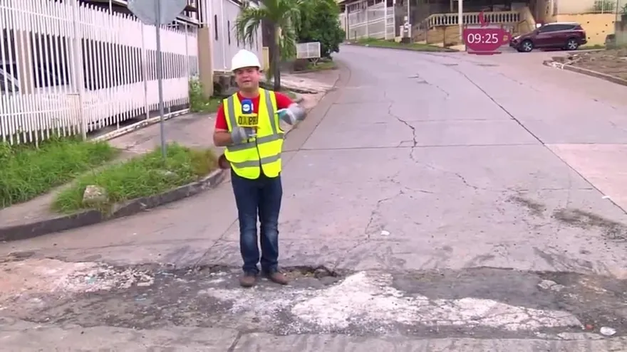 Calles  de La Pulida en el Crisol son una Coladera