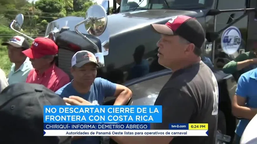 Camioneros panameños impiden salida de transportistas de Honduras