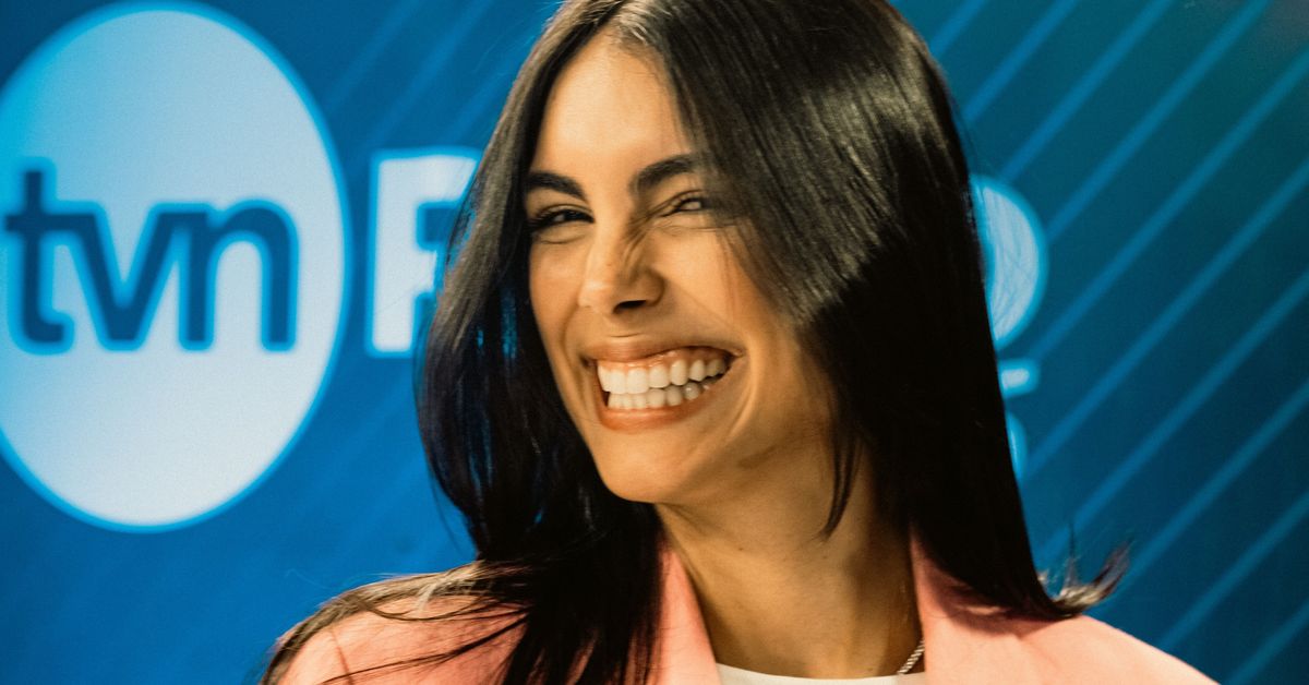 La panameña Liz Grimaldo brilló con doble papel en la serie juvenil 'Lucy es el 7'