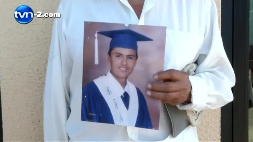 Padre busca solo a su hijo, autoridades lo ignoran