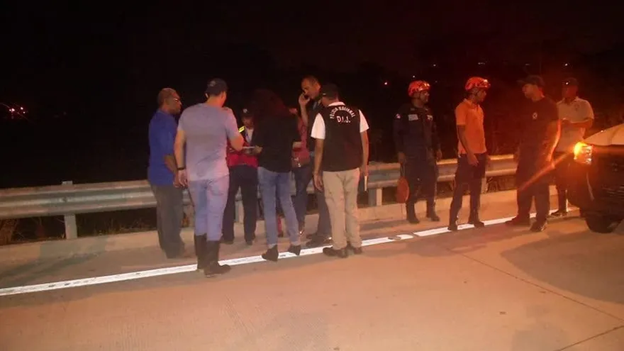 Autoridades piden a los panameños que manejen con precaución