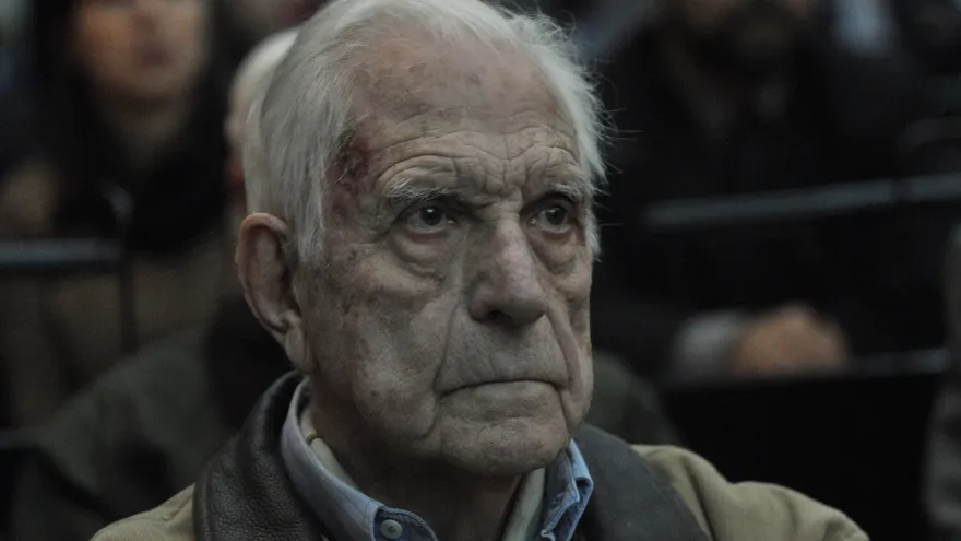 En la imagen, el dictador argentino Reynaldo Bignone