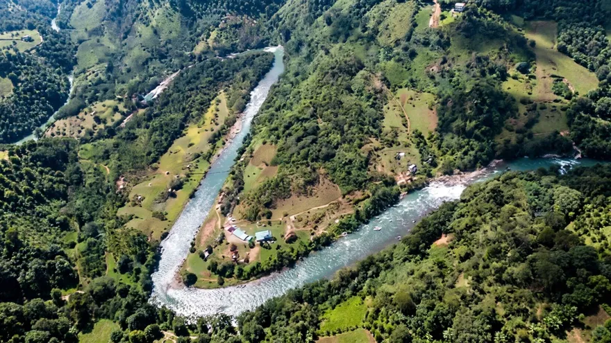 Río Cricamola en la comarca Ngäbe-Buglé.