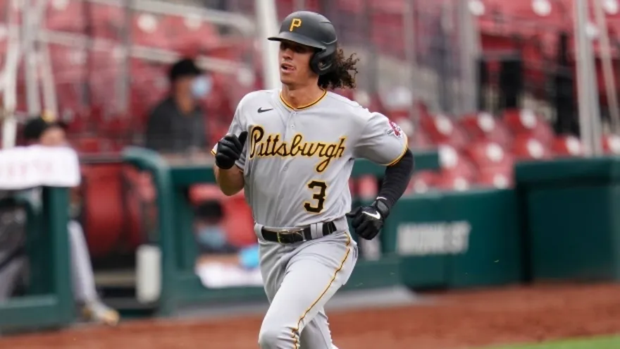 Cole Tucker decide victoria con impulsada y anotación