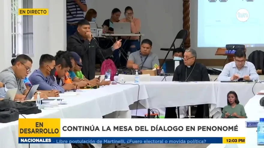 Ministro de Salud se refiere al tema medicamento en el diálogo