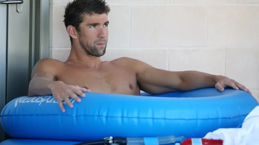 Phelps cancela visita a Argentina tras suspensión