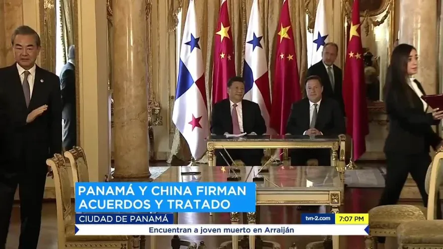 Panamá y China firman acuerdos y tratado