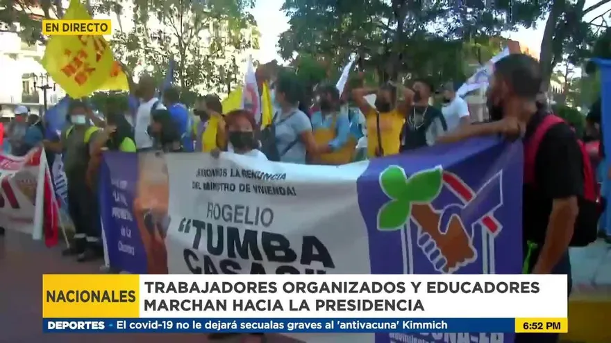 Trabajadores marchan a la Presidencia