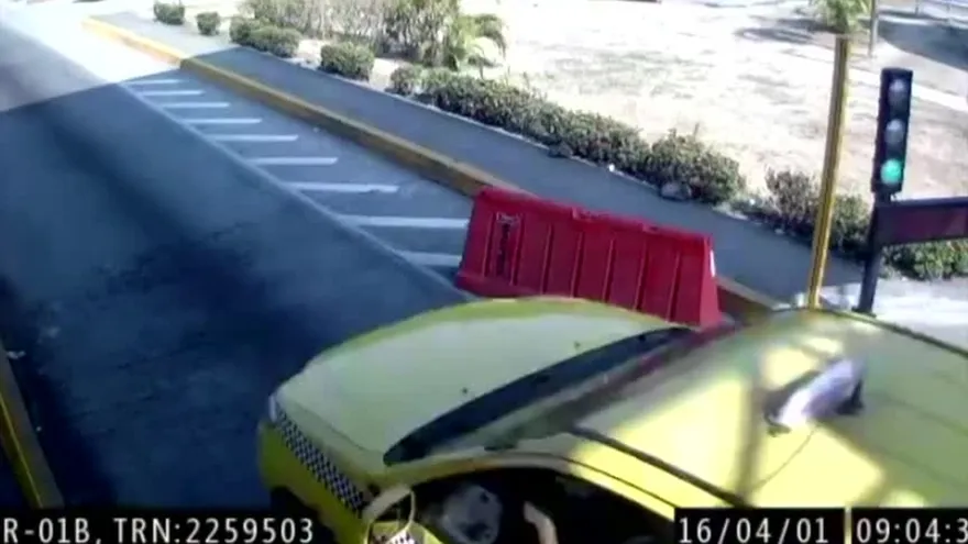 Advierten de severas sanciones por evadir pago en Corredores.