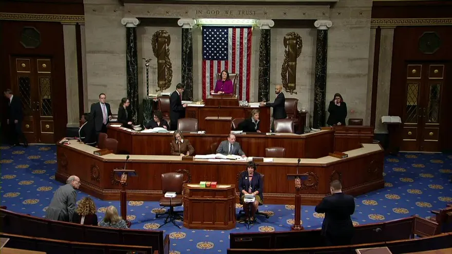 La Cámara Baja de EEUU inicia debate sobre juicio político a Trump