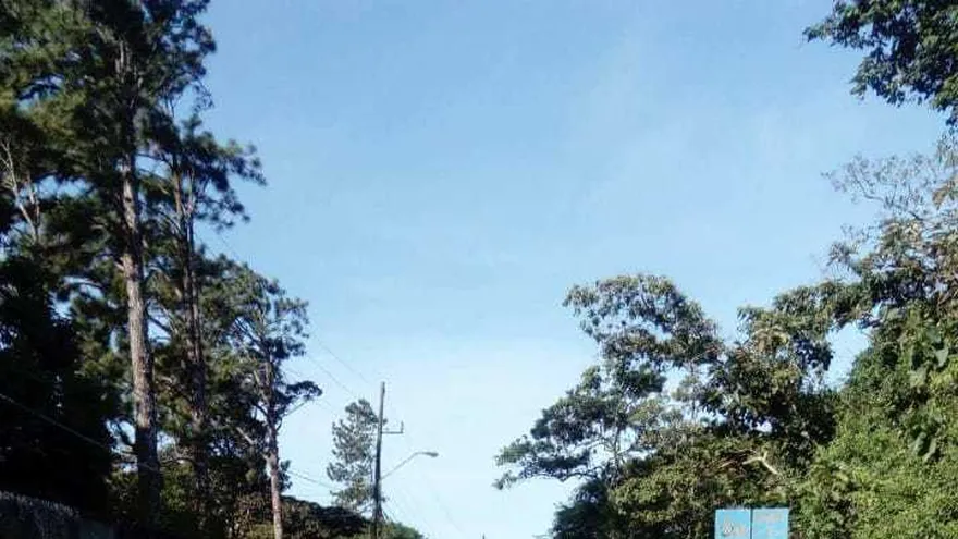 Un grupo de residentes de Chichivalí cerraron la vía a El Valle de Antón