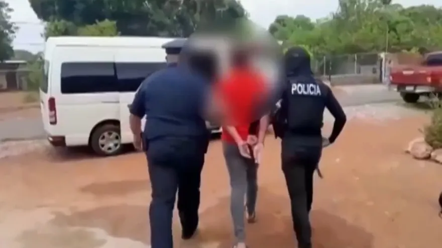 Hombre es señalado de supuesta extorsión a 35 personas por redes sociales