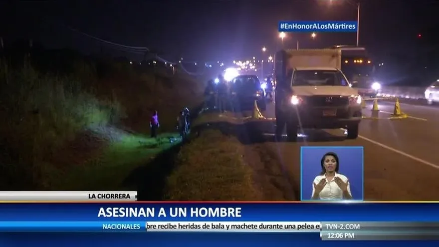 Encuentran a un hombre sin vida en autopista