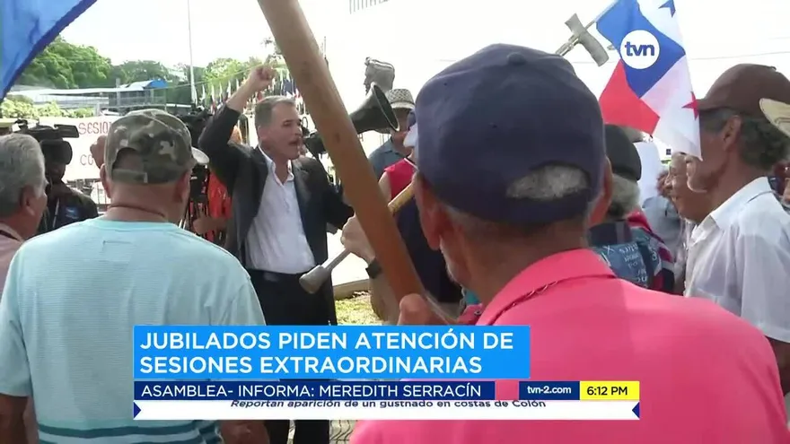 Jubilados piden atención en las sesiones extraordinarias