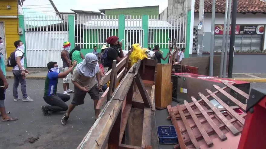 Nueva jornada de violencia en Nicaragua deja otros seis muertos