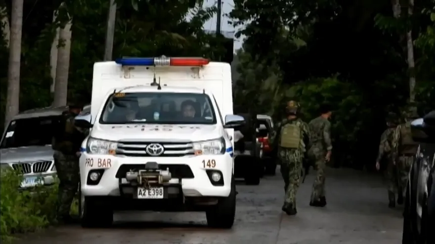 Más de medio centenar de muertos por accidente de avión militar en Filipinas