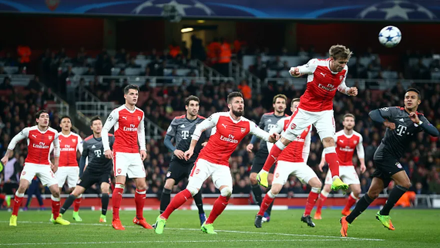 El Arsenal y el Bayern Múnich se enfrentaron en octavos de final de la Champions League