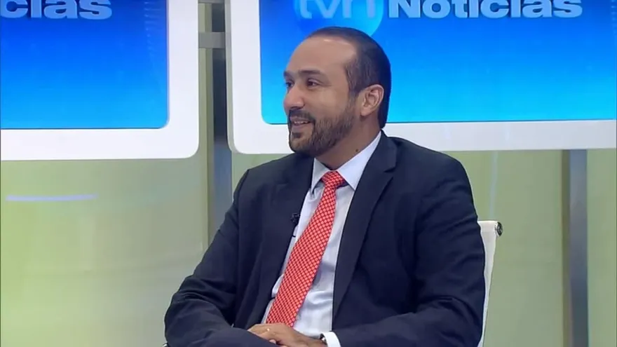 Mario Rojas, Gerente de la Caja de Ahorros