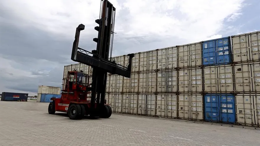 El déficit comercial de enero fue el más alto desde el saldo negativo de 50.200 millones de dólares registrado en el mes de marzo de 2012.