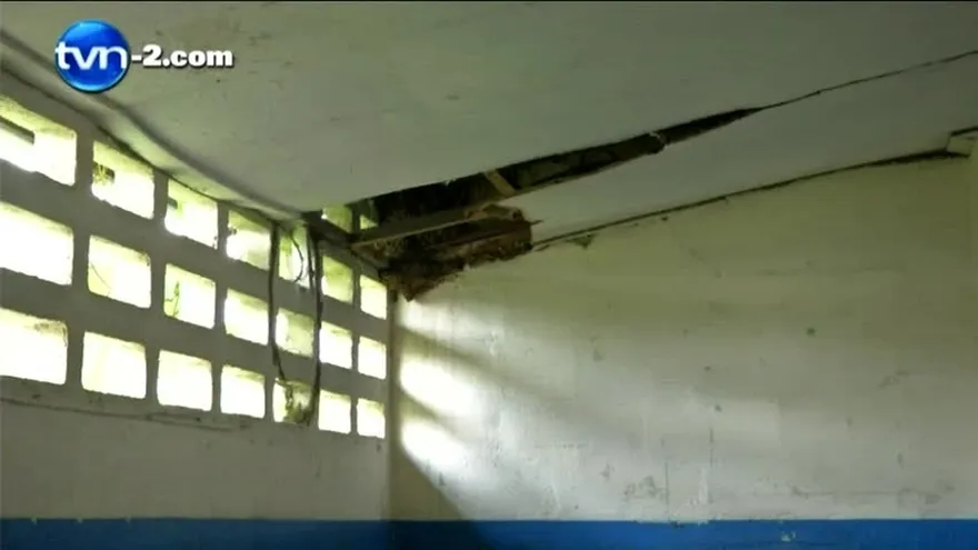 Suspenden las clases en colegio de Curundú por malas condiciones