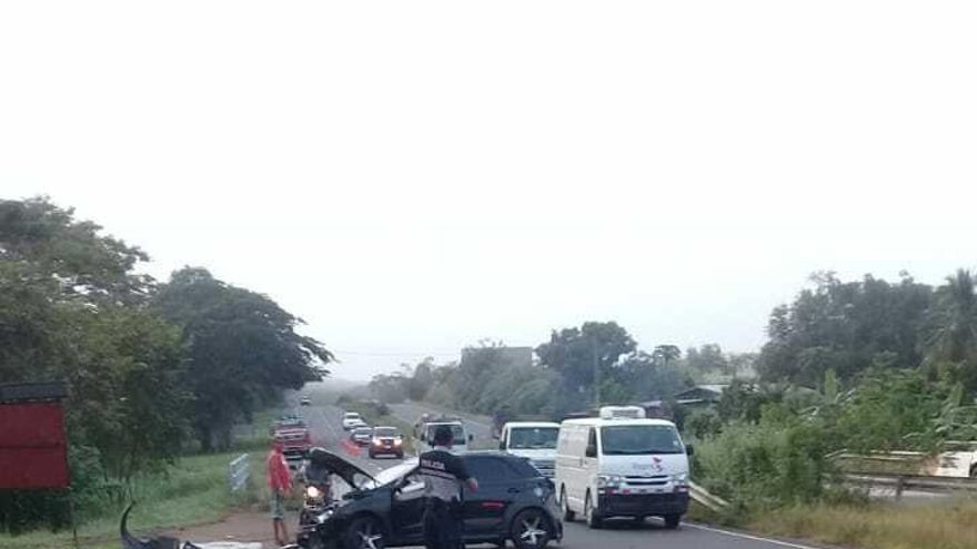 Imagen de uno de los autos afectados en la colisión