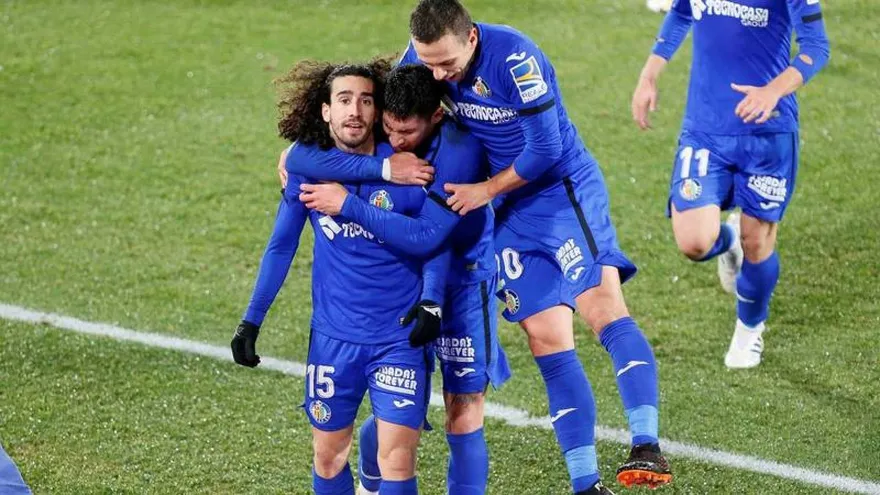 Getafe se aleja de la zona de descenso tras vencer al Elche