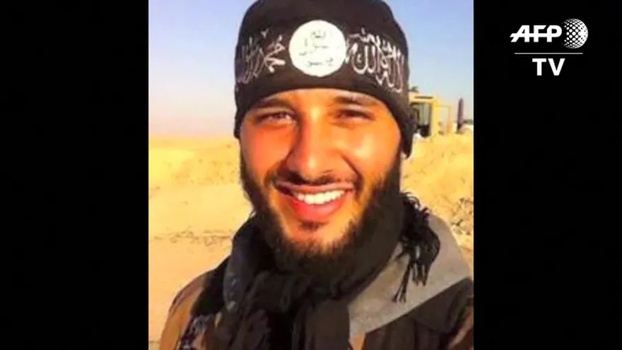 Francia identifica tercer kamikaze de matanza en el Bataclan