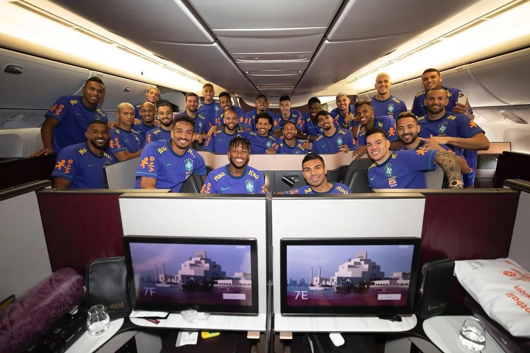 Jugadores de la selección de Brasil antes de su partida a Catar