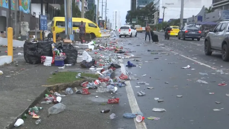 Vista de la Calle 50 luego de la celebración de la fanaticada por calsificación de Panamá al Mundial 2026